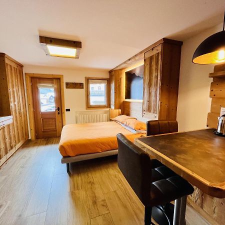 Chalet Nicolin Livigno Exteriör bild