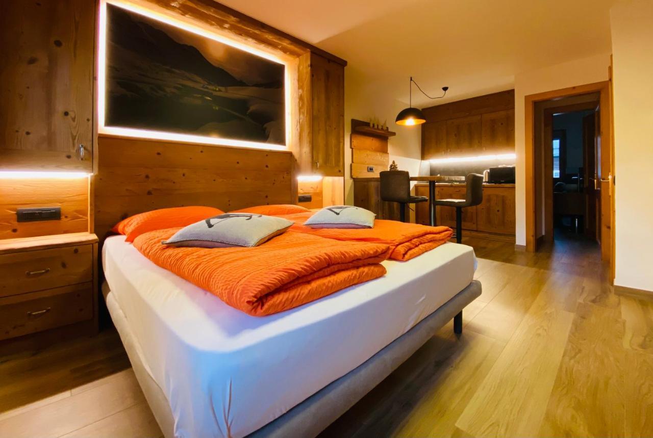 Chalet Nicolin Livigno Exteriör bild