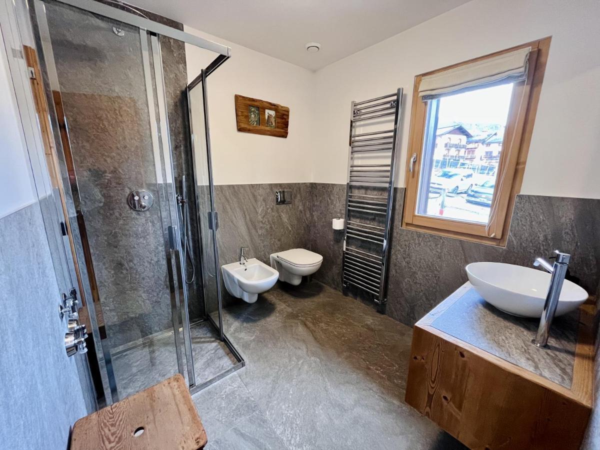 Chalet Nicolin Livigno Exteriör bild